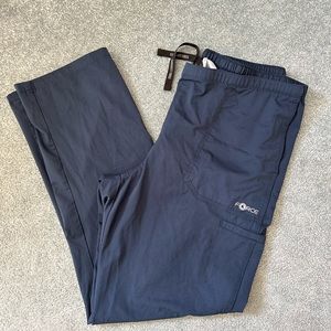 Women’s Carhartt Force Scrubs size Large, Navy Blue.